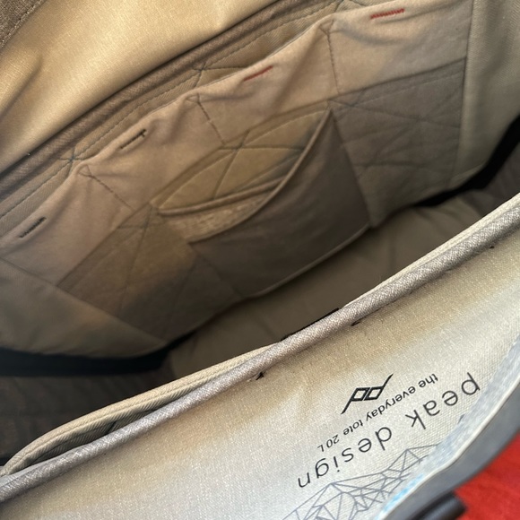 Peak Design Everyday Tote Bag V1 20L - Picture 5 of 10